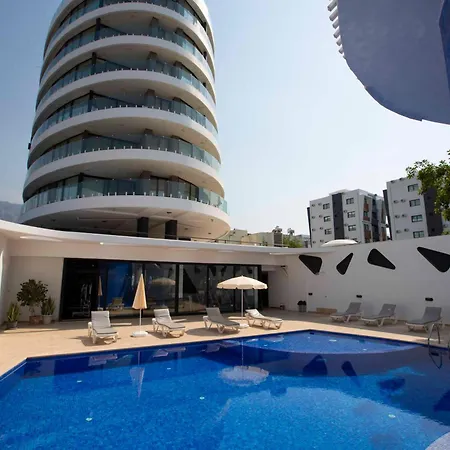 Luxurious Pearl Penthouse By Holidaykeys * Кирения