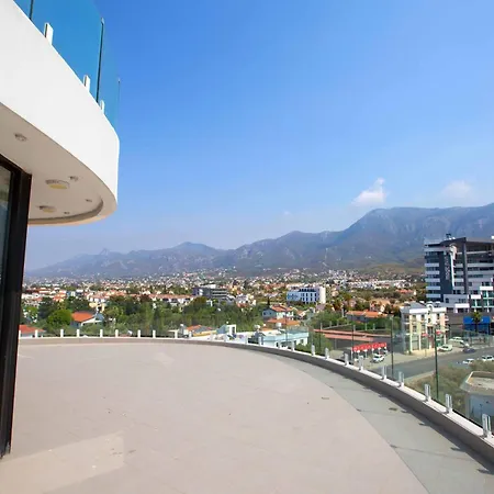Appartement Luxurious Pearl Penthouse By Holidaykeys