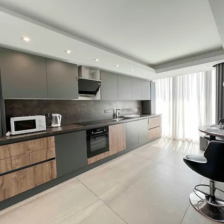 Luxurious Pearl Penthouse By Holidaykeys Apartment Kyrenia (Northern Cyprus)
